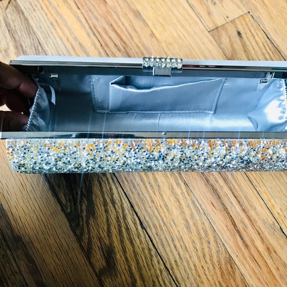 Sparkle Gala Clutch Silver and Tangerine - Picture 6 of 6